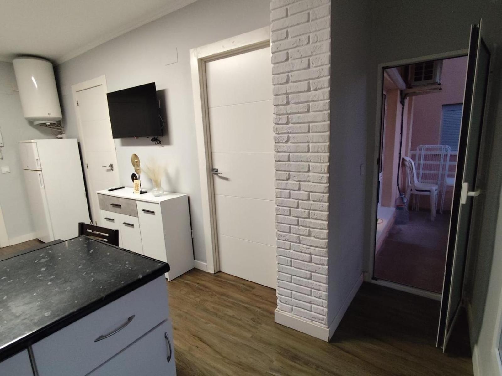 פובלה דה פארנאלס Precioso Estudio En La Playa Norte De Valencia מראה חיצוני תמונה